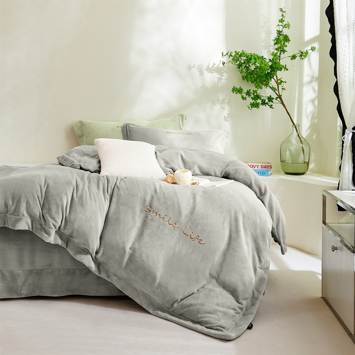 91家纺网 家纺一手货源 找家纺 （总）芯丝路枕业 2025新款蚕丝棉四件套系列-快乐生活蚕丝绒四件套