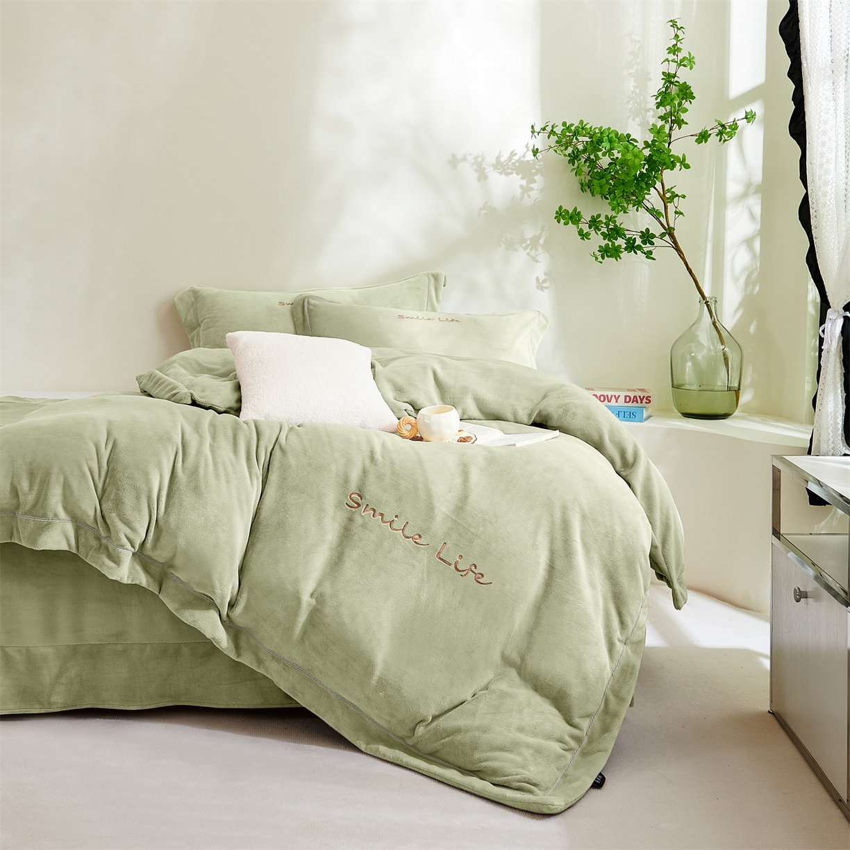 91家纺网 家纺一手货源 找家纺 （总）芯丝路枕业 2025新款蚕丝棉四件套系列-快乐生活蚕丝绒四件套