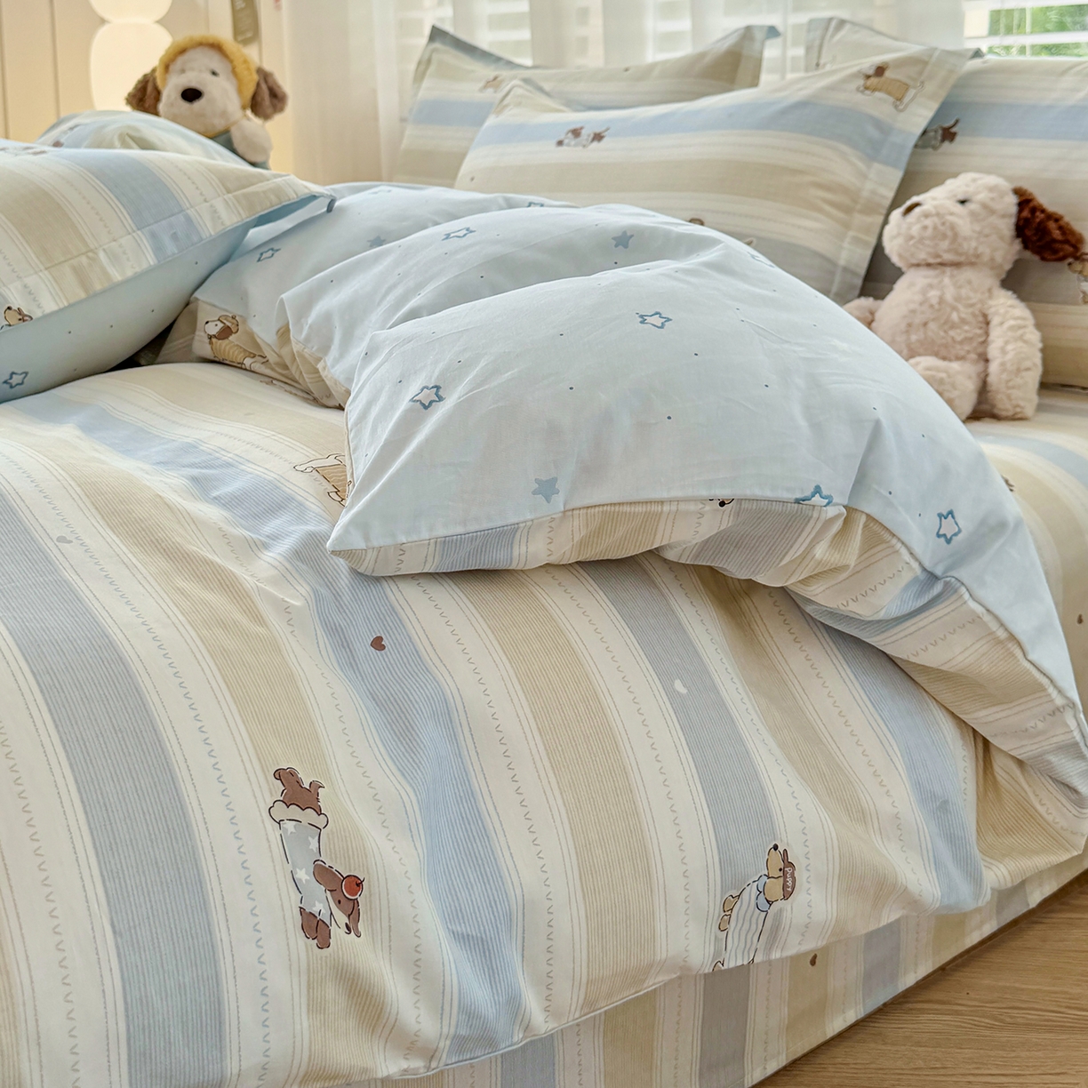 91家纺网 家纺一手货源 找家纺 尚帛 2026新款全棉品质喷气印花爆款四件套 多规格套件 单品系列-单被套 奔跑小狗