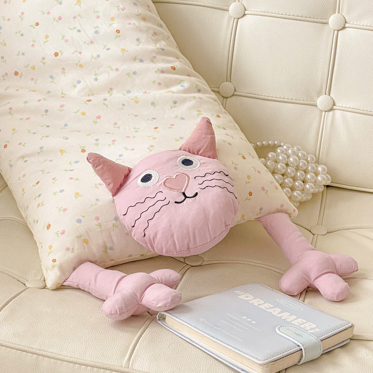 91家纺网 家纺一手货源 找家纺 亦帆枕芯 2025新款爆款哇塞猫羽丝绒枕芯加枕套成人儿童枕芯枕套 哇塞猫-粉【羽丝绒款】