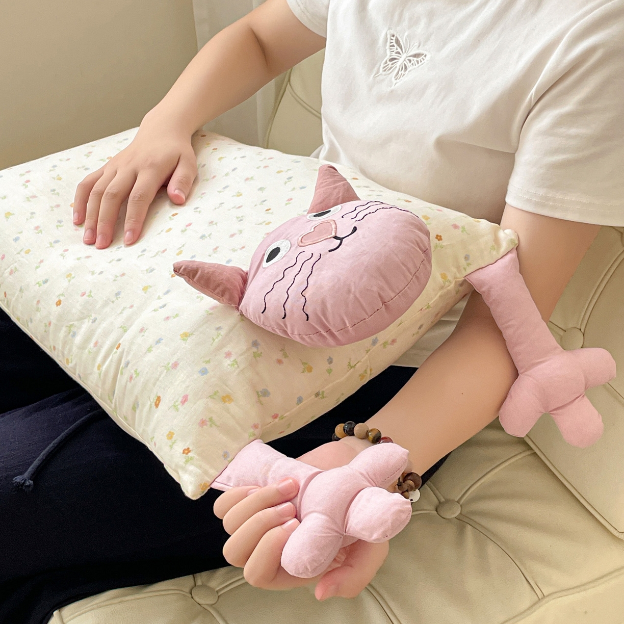 91家纺网 家纺一手货源 找家纺 亦帆枕芯 2025新款爆款哇塞猫羽丝绒枕芯加枕套成人儿童枕芯枕套 哇塞猫-粉【羽丝绒款】