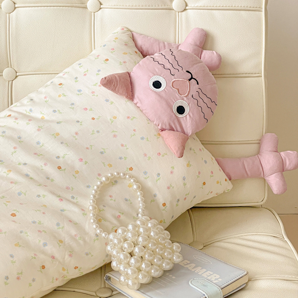 91家纺网 家纺一手货源 找家纺 亦帆枕芯 2025新款爆款哇塞猫羽丝绒枕芯加枕套成人儿童枕芯枕套 哇塞猫-粉【羽丝绒款】