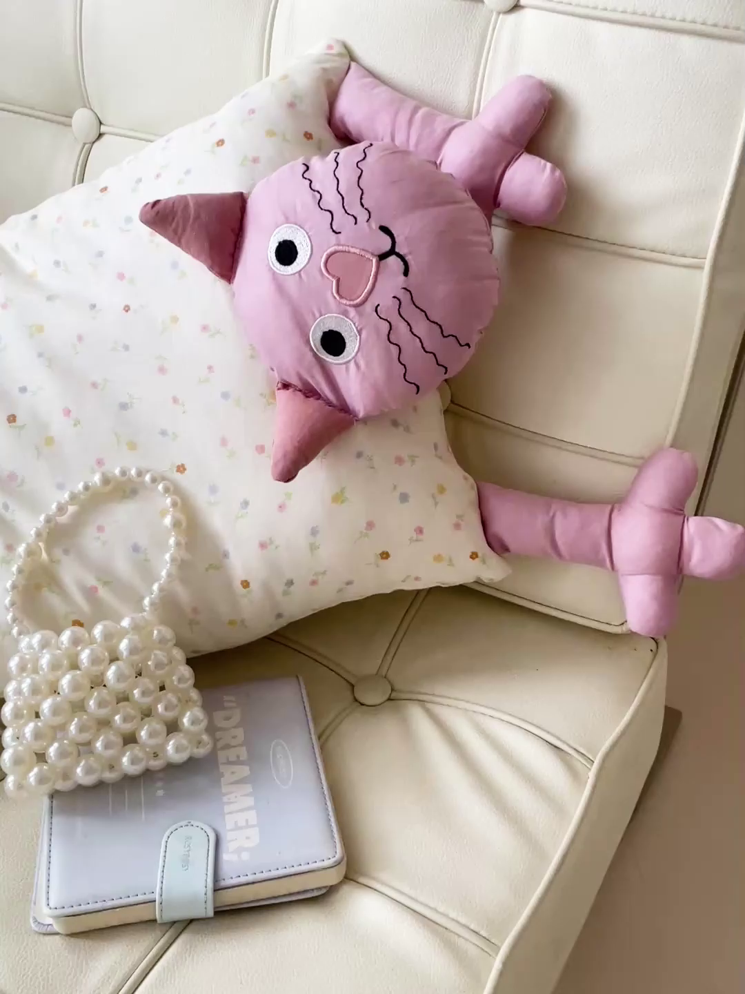 91家纺网 家纺一手货源 找家纺 亦帆枕芯 2025新款爆款哇塞猫羽丝绒枕芯加枕套成人儿童枕芯枕套 哇塞猫-粉【羽丝绒款】