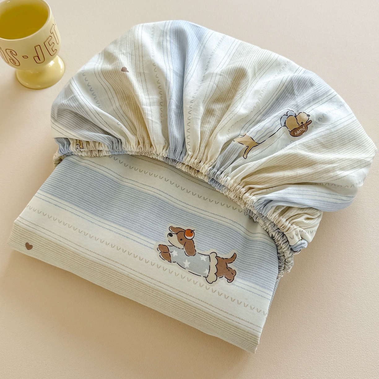 91家纺网 家纺一手货源 找家纺 尚帛 2026新款全棉品质喷气印花爆款四件套 多规格套件 单品系列-单床笠 奔跑小狗