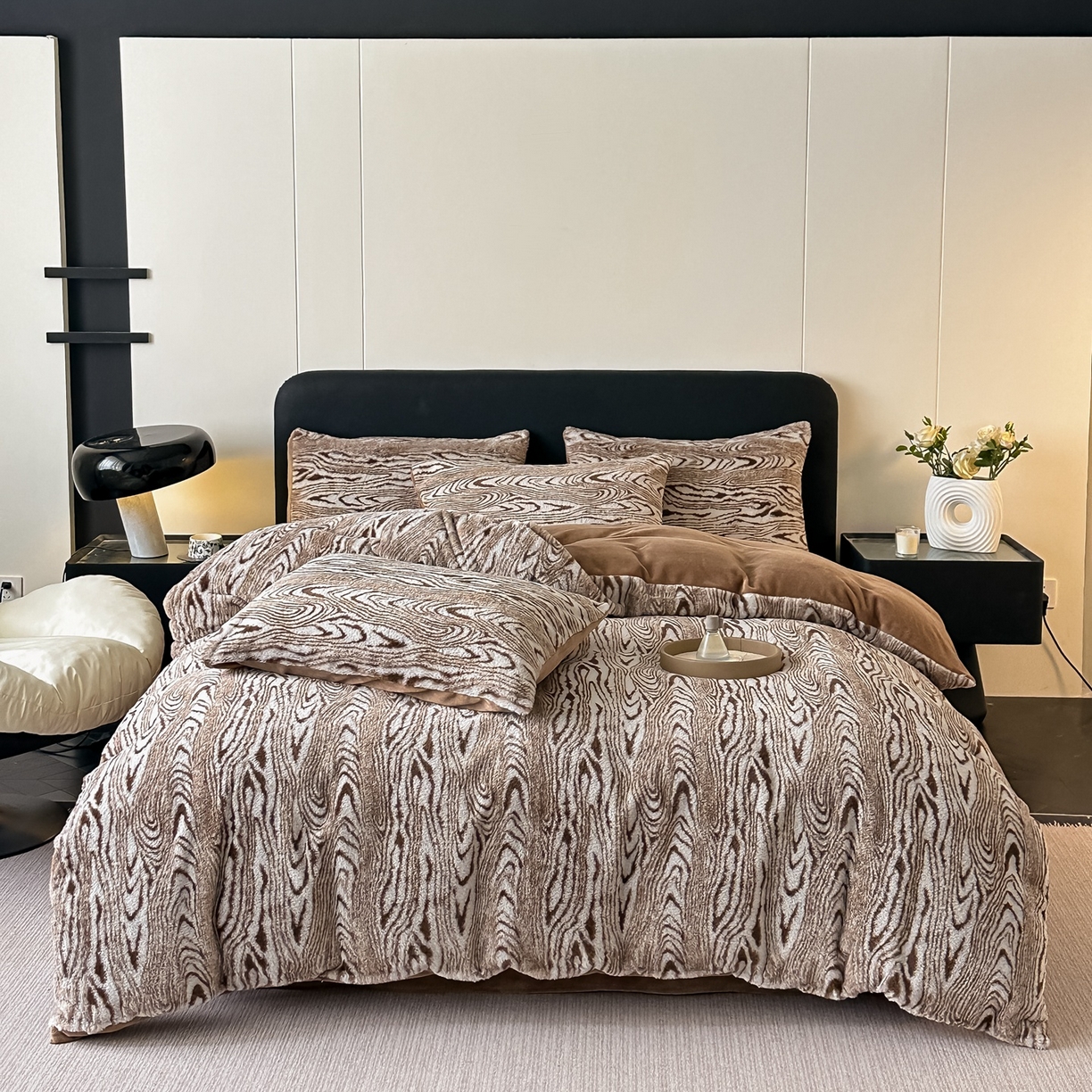 91家纺网 家纺一手货源 找家纺 乐窝家纺仓储 2025新款美拉德复古印花兔毛绒牛奶绒皮草绒床裙款四件套跨境外贸专供 静谧时光