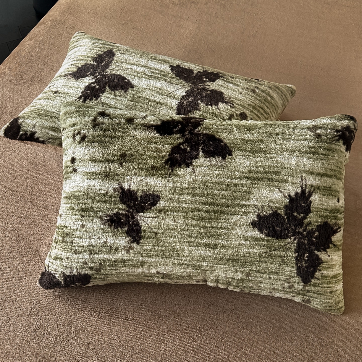 91家纺网 家纺一手货源 找家纺 乐窝家纺仓储 2025新款美拉德复古印花兔毛绒牛奶绒皮草绒床裙款四件套跨境外贸专供 优雅蝴蝶