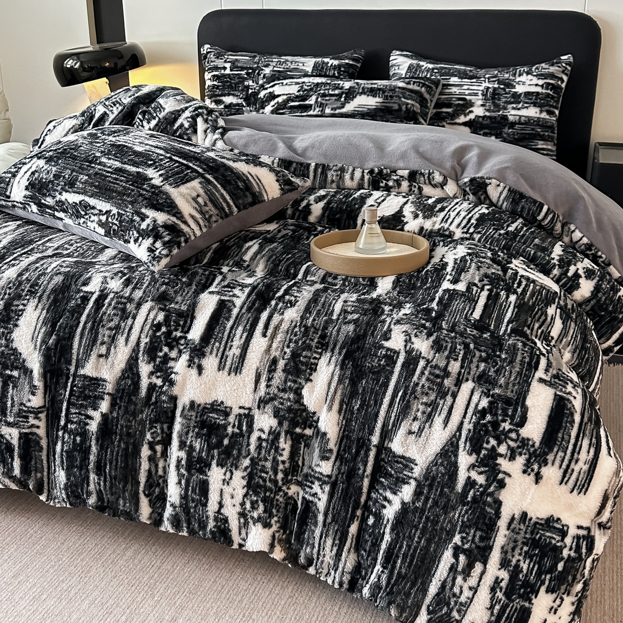 91家纺网 家纺一手货源 找家纺 乐窝家纺仓储 2025新款美拉德复古印花兔毛绒牛奶绒皮草绒床裙款四件套跨境外贸专供 大好山河