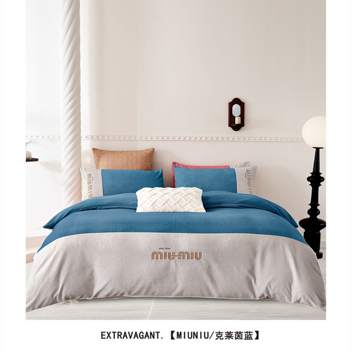 91家纺网 家纺一手货源 找家纺 （总）芯丝路枕业 2025新款牛奶绒四件套-MIUMIU