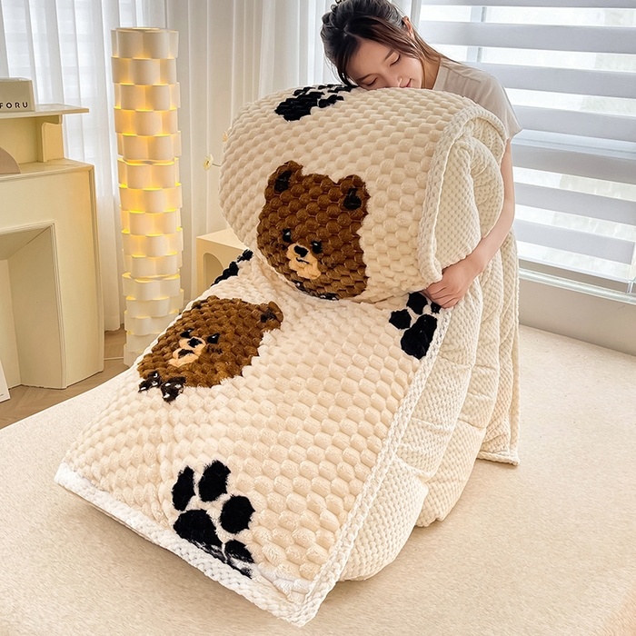 91家纺网 家纺一手货源 找家纺 熙宴家纺 2025新款可拆卸冬被被套+被芯二合一可拆洗豆豆绒棉花被子被芯 大脚熊