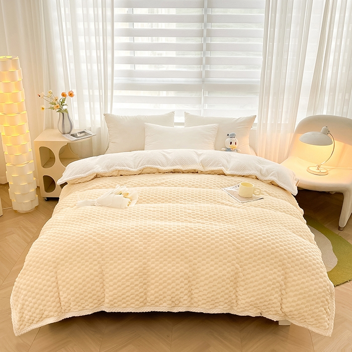 91家纺网 家纺一手货源 找家纺 熙宴家纺 2025新款可拆卸冬被被套+被芯二合一可拆洗豆豆绒棉花被子被芯 奶昔白