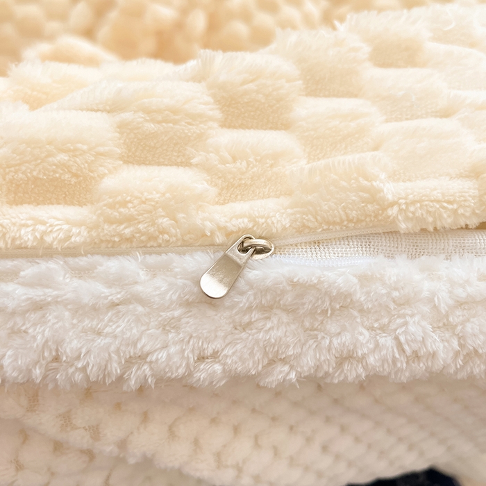 91家纺网 家纺一手货源 找家纺 熙宴家纺 2025新款可拆卸冬被被套+被芯二合一可拆洗豆豆绒棉花被子被芯 奶昔白