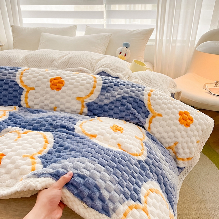 91家纺网 家纺一手货源 找家纺 熙宴家纺 2025新款可拆卸冬被被套+被芯二合一可拆洗豆豆绒棉花被子被芯 紫花瓣