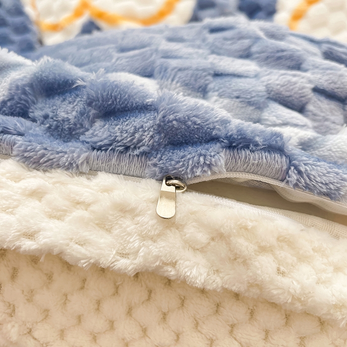 91家纺网 家纺一手货源 找家纺 熙宴家纺 2025新款可拆卸冬被被套+被芯二合一可拆洗豆豆绒棉花被子被芯 紫花瓣