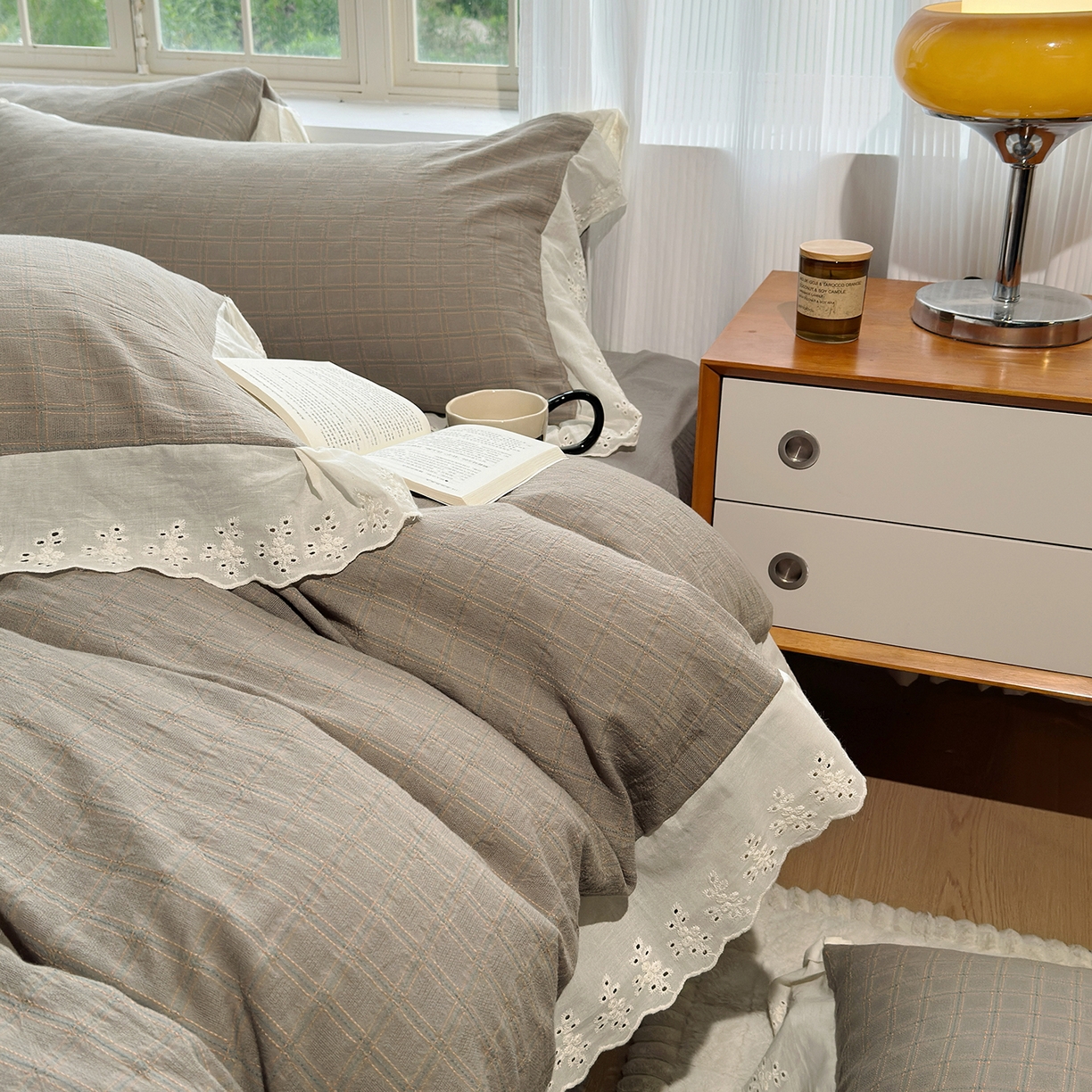 91家纺网 家纺一手货源 找家纺 水洗的故事（原有乐家） 2025新款全棉水洗色织提花大花边四件套 布兰妮-灰