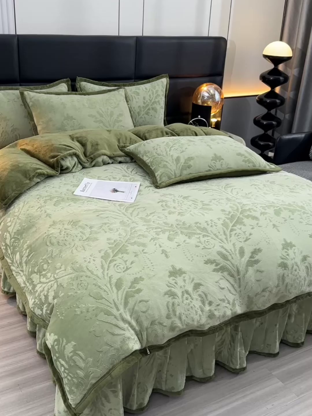 91家纺网 家纺一手货源 找家纺 星窝家纺 2025新款雕花绒床盖四件套 控价标准139（直播拼多多淘宝） 灵动绿