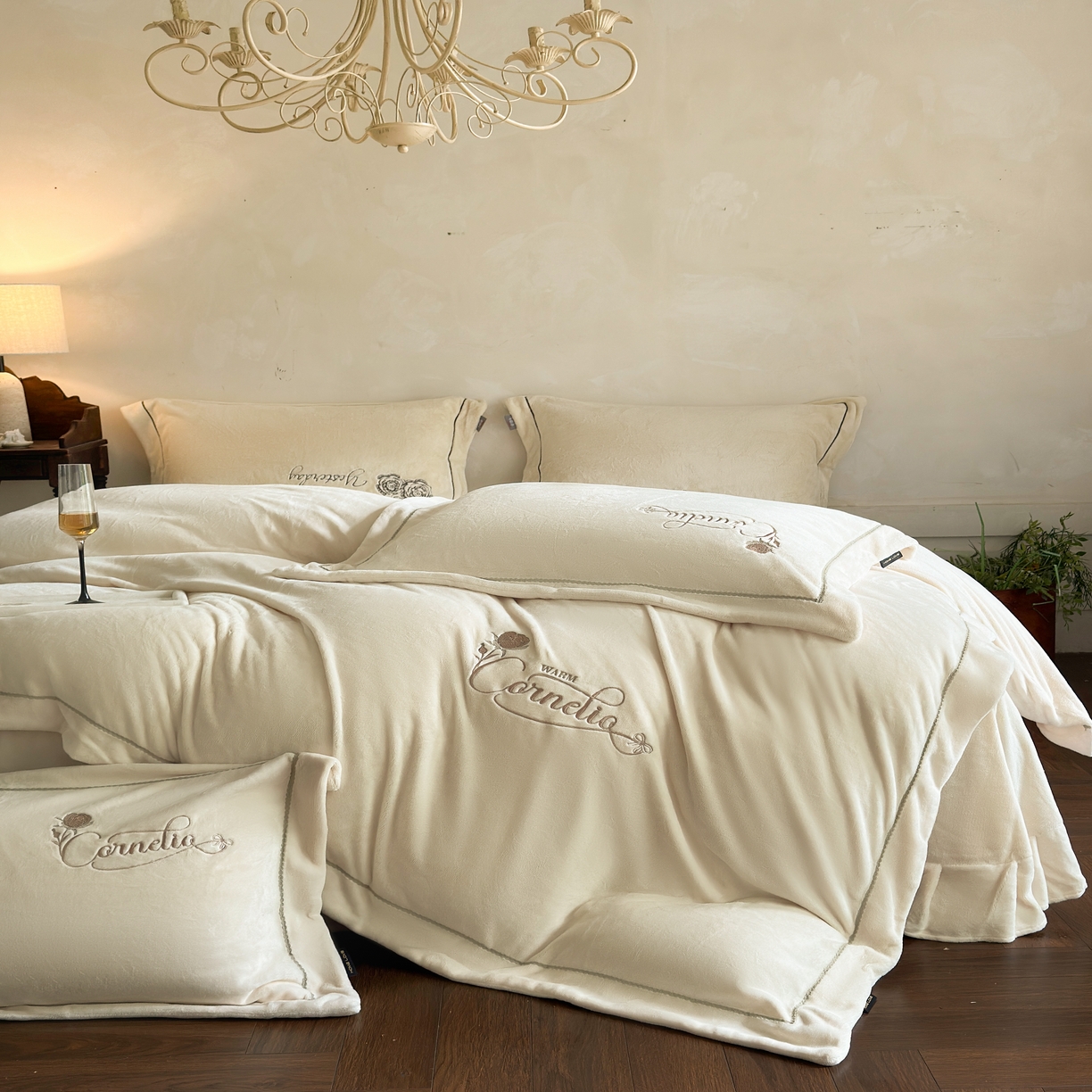 91家纺网 家纺一手货源 找家纺 （总）芯丝路枕业 2025新款蚕丝棉四件套(瞬吸超透气工艺)-浪漫时光