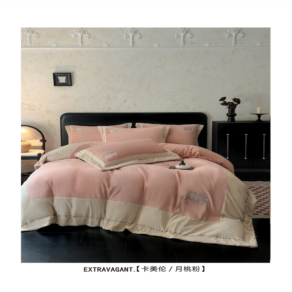 91家纺网 家纺一手货源 找家纺 （总）芯丝路枕业 2025新款蚕丝绒四件套-卡美伦