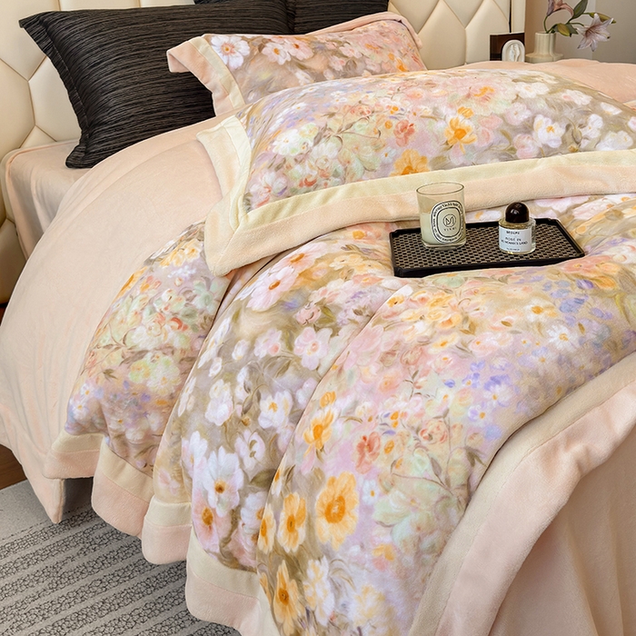 91家纺网 家纺一手货源 找家纺 若未家居 LOVEWE HOUSE 2025新款数码印花牛奶绒250克全消光数码印花牛奶绒双拼角套件-朝花夕拾 控价券后不低于298 一路繁花-粉