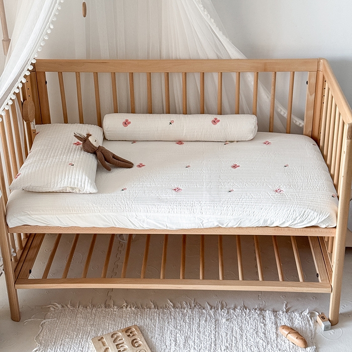 91家纺网 家纺一手货源 找家纺 荷马之梦 2025新款A类纯棉水洗棉大豆纤维夹棉绗缝儿童床笠-淳真系列 淳真-兔小花