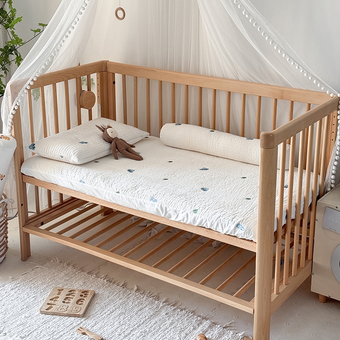 91家纺网 家纺一手货源 找家纺 荷马之梦 2025新款A类纯棉水洗棉大豆纤维夹棉绗缝儿童床笠-淳真系列 淳真-蓝小车