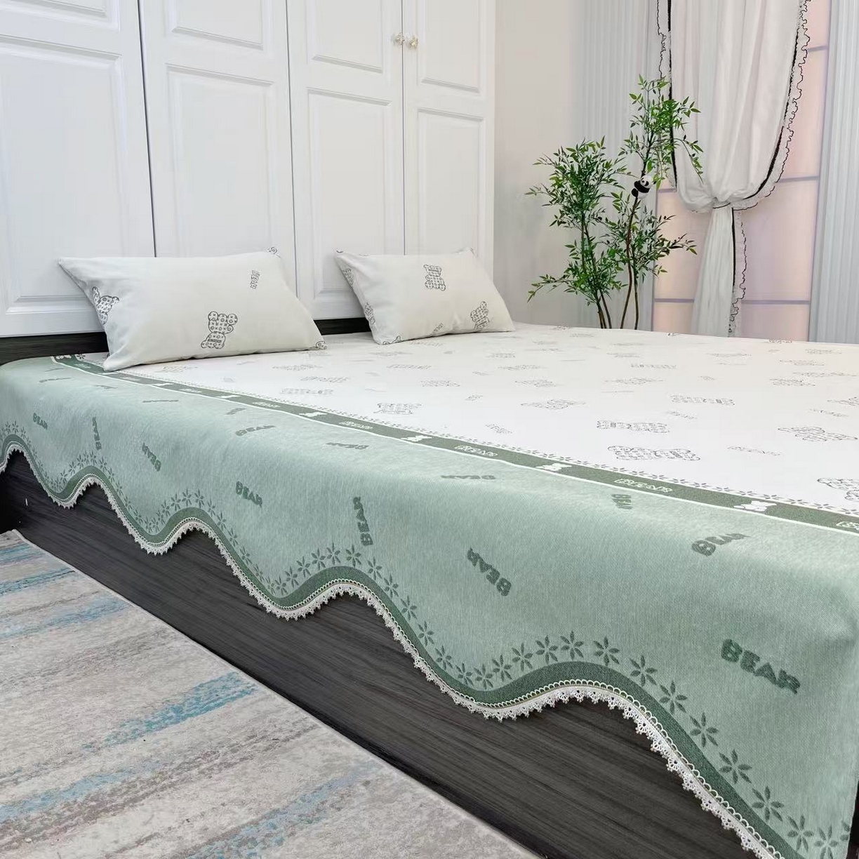 91家纺网 家纺一手货源 找家纺 （总）峻杨 2025新款雪尼尔榻榻米床盖柔软亲肤防滑耐磨可机洗可定制尺寸工厂直发-泰迪熊