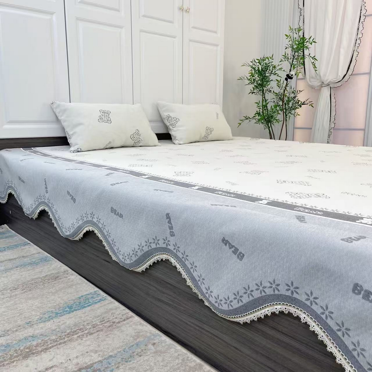 91家纺网 家纺一手货源 找家纺 （总）峻杨 2025新款雪尼尔榻榻米床盖柔软亲肤防滑耐磨可机洗可定制尺寸工厂直发-泰迪熊