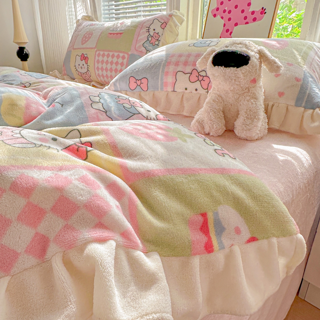 91家纺网 家纺一手货源 找家纺 （总）N先生+V 13814689556 发大图/买家秀 2025新款韩式博主风花边款ins卡通牛奶绒四件套