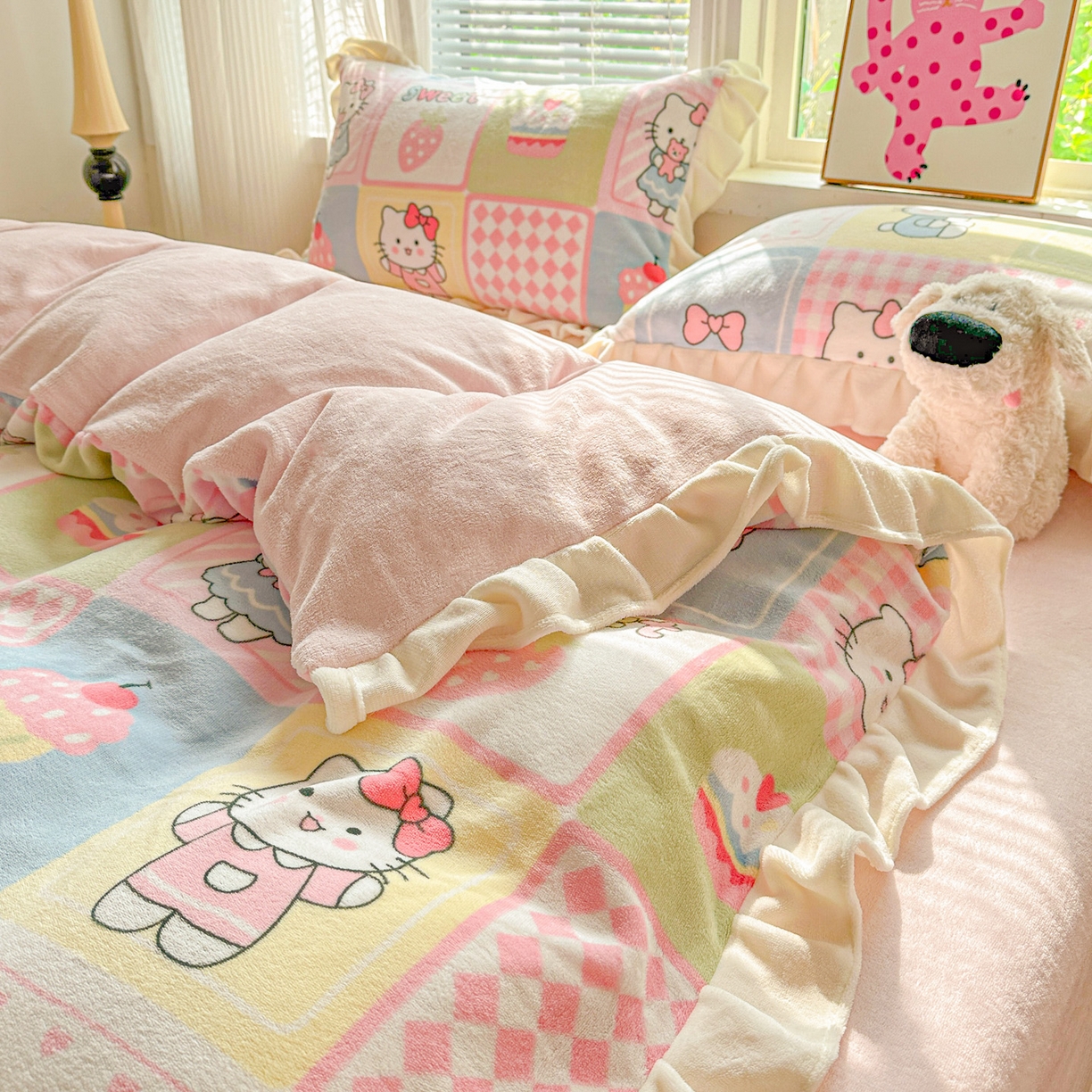 91家纺网 家纺一手货源 找家纺 （总）N先生+V 13814689556 发大图/买家秀 2025新款韩式博主风花边款ins卡通牛奶绒四件套