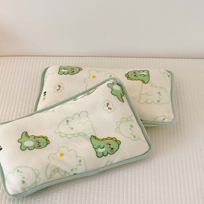 91家纺网 家纺一手货源 找家纺 嗨生活 2025新款雪梨绒枕套枕芯儿童枕套枕芯幼儿园枕套枕芯 恐龙伙伴