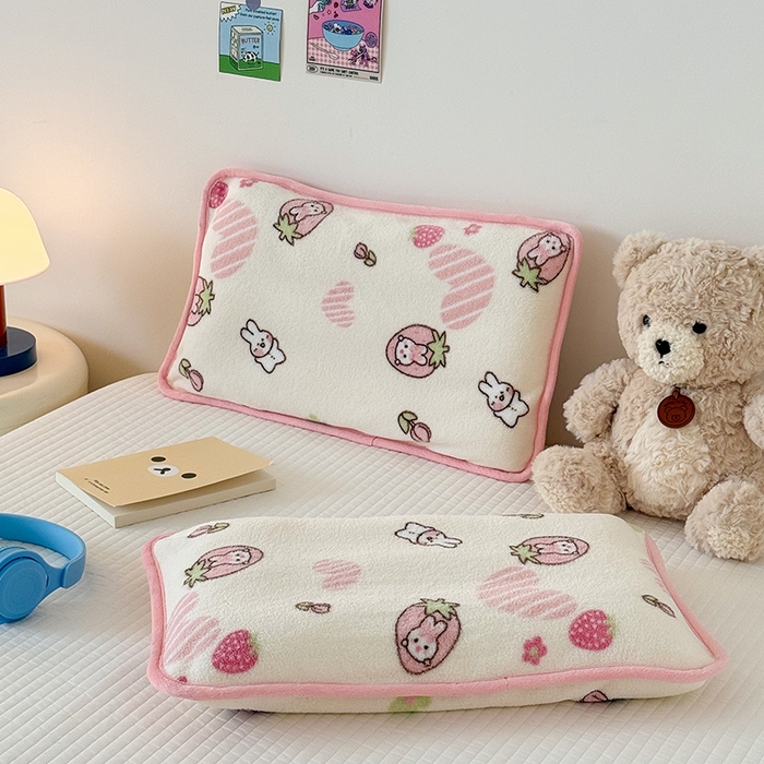 91家纺网 家纺一手货源 找家纺 嗨生活 2025新款雪梨绒枕套枕芯儿童枕套枕芯幼儿园枕套枕芯 甜心小兔