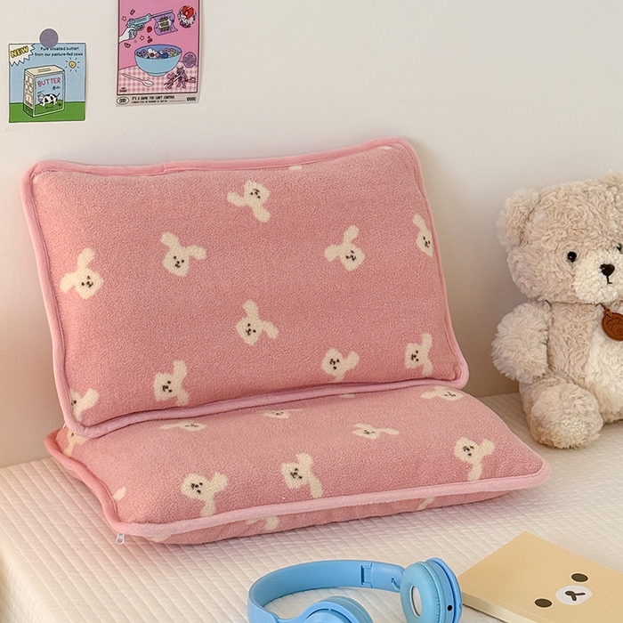 91家纺网 家纺一手货源 找家纺 嗨生活 2025新款雪梨绒枕套枕芯儿童枕套枕芯幼儿园枕套枕芯 兔兔乐园