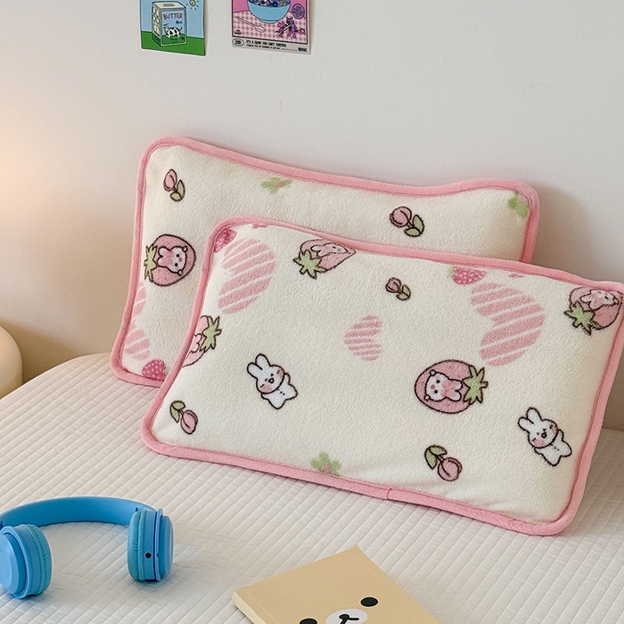 91家纺网 家纺一手货源 找家纺 嗨生活 2025新款雪梨绒枕套枕芯儿童枕套枕芯幼儿园枕套枕芯 甜心小兔