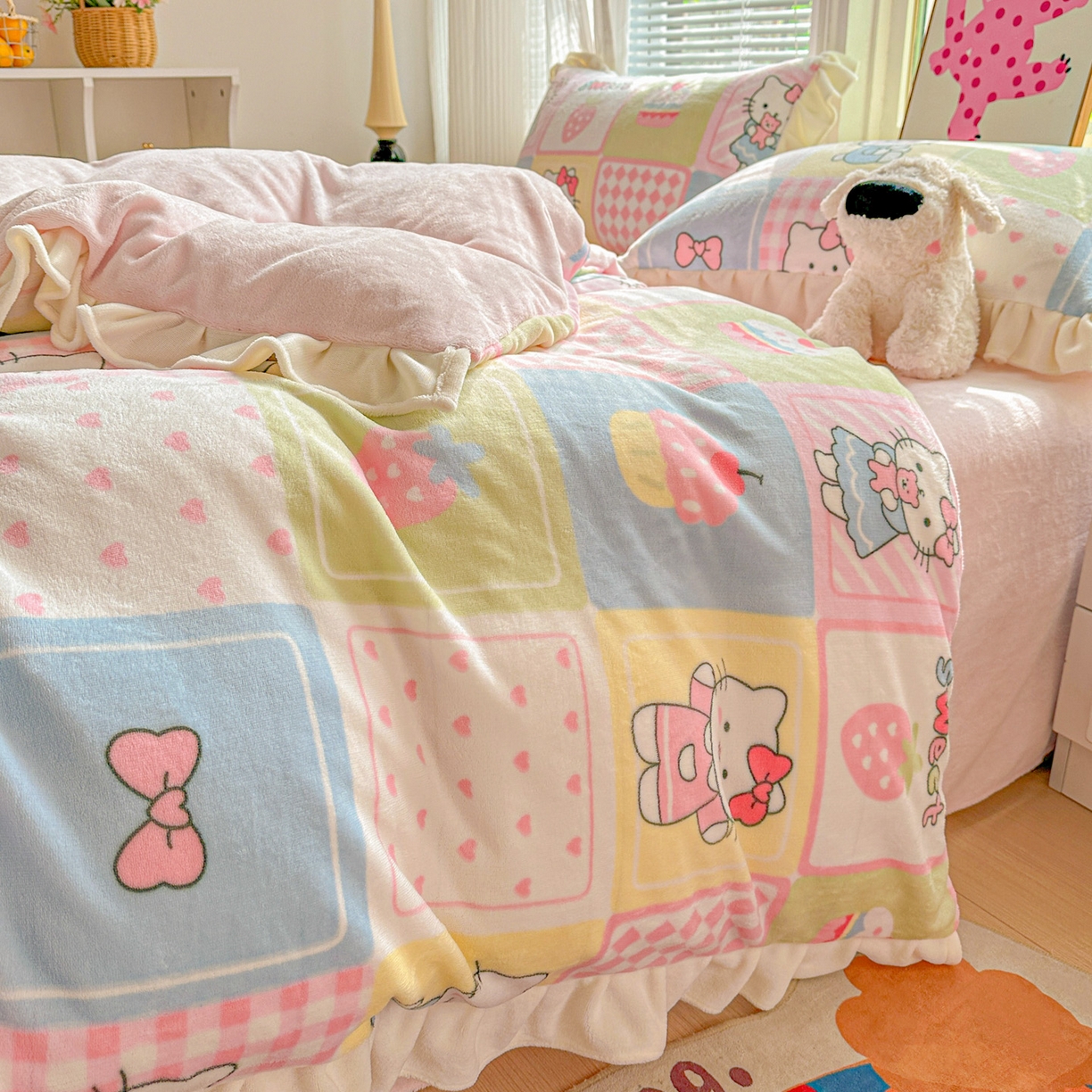 91家纺网 家纺一手货源 找家纺 N先生+V 13814689556 发大图/买家秀 2025新款韩式博主风花边款ins卡通牛奶绒四件套 欢乐猫咪