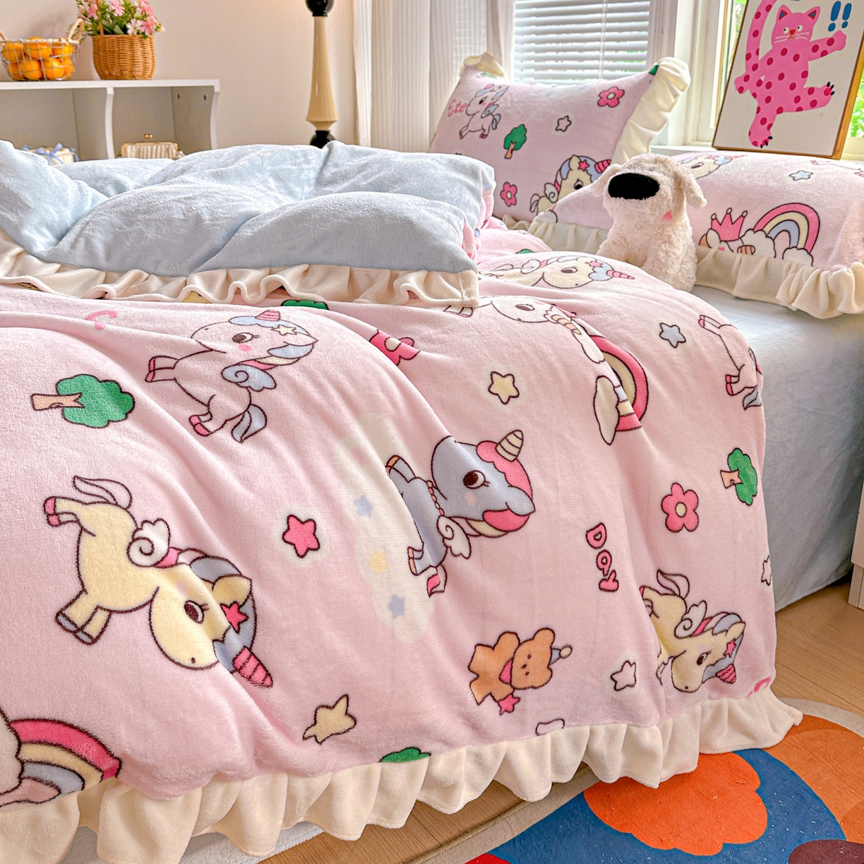 91家纺网 家纺一手货源 找家纺 N先生+V 13814689556 发大图/买家秀 2025新款韩式博主风花边款ins卡通牛奶绒四件套 快乐独角兽