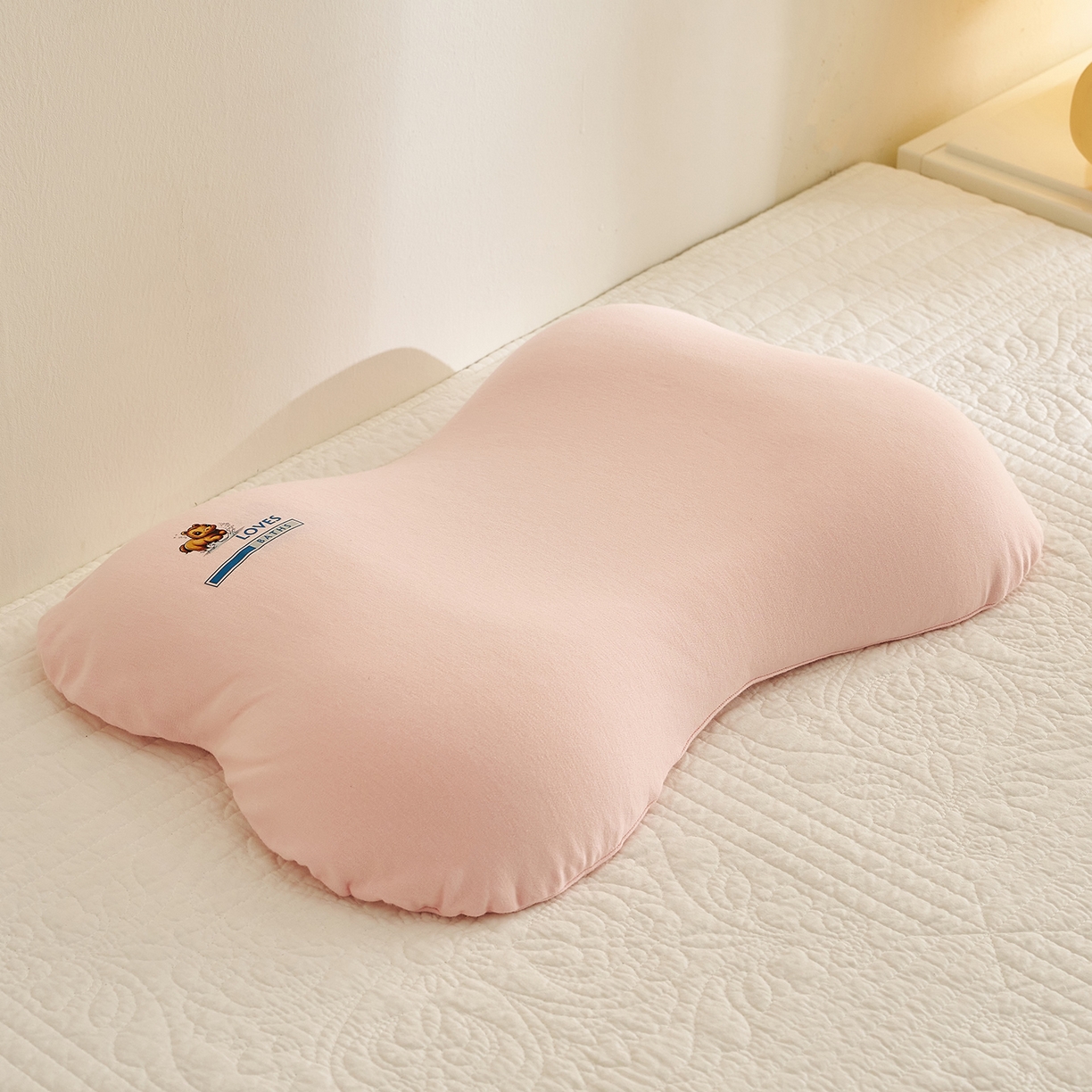 91家纺网 家纺一手货源 找家纺 （总）乐可 2025新款蝶形儿童硅胶枕婴童学生枕头枕芯