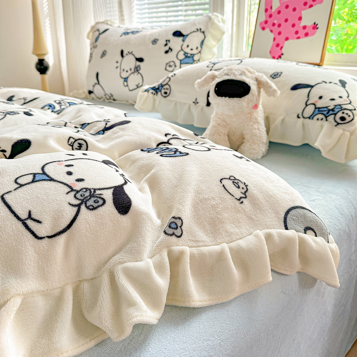 91家纺网 家纺一手货源 找家纺 N先生+V 13814689556 发大图/买家秀 2025新款韩式博主风花边款ins卡通牛奶绒四件套 顽皮帕恰