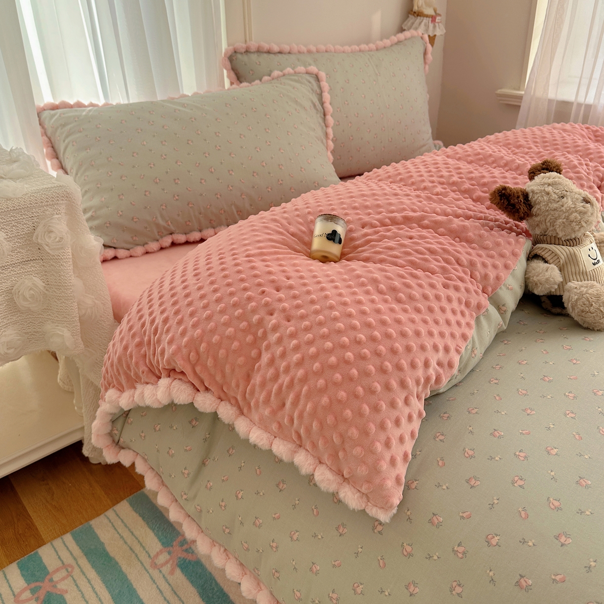 91家纺网 家纺一手货源 找家纺 Sweet dreams甜梦 2025新款双层纱豆豆绒棉加绒四件套 水蜜桃