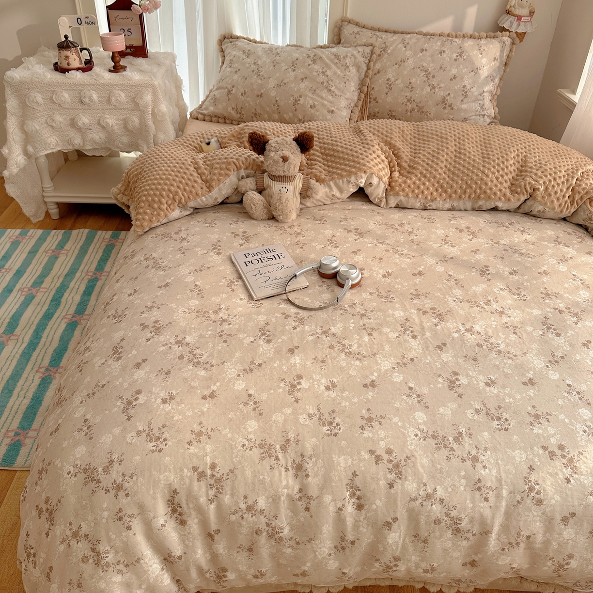 91家纺网 家纺一手货源 找家纺 Sweet dreams甜梦 2025新款双层纱豆豆绒棉加绒四件套 楼兰米