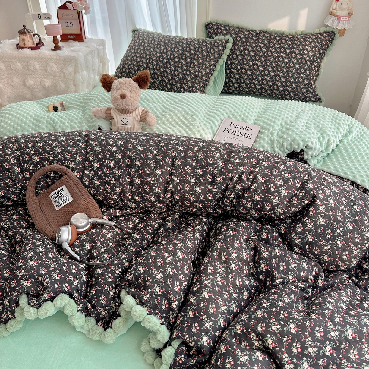 91家纺网 家纺一手货源 找家纺 Sweet dreams甜梦 2025新款双层纱豆豆绒棉加绒四件套 绘梨黑