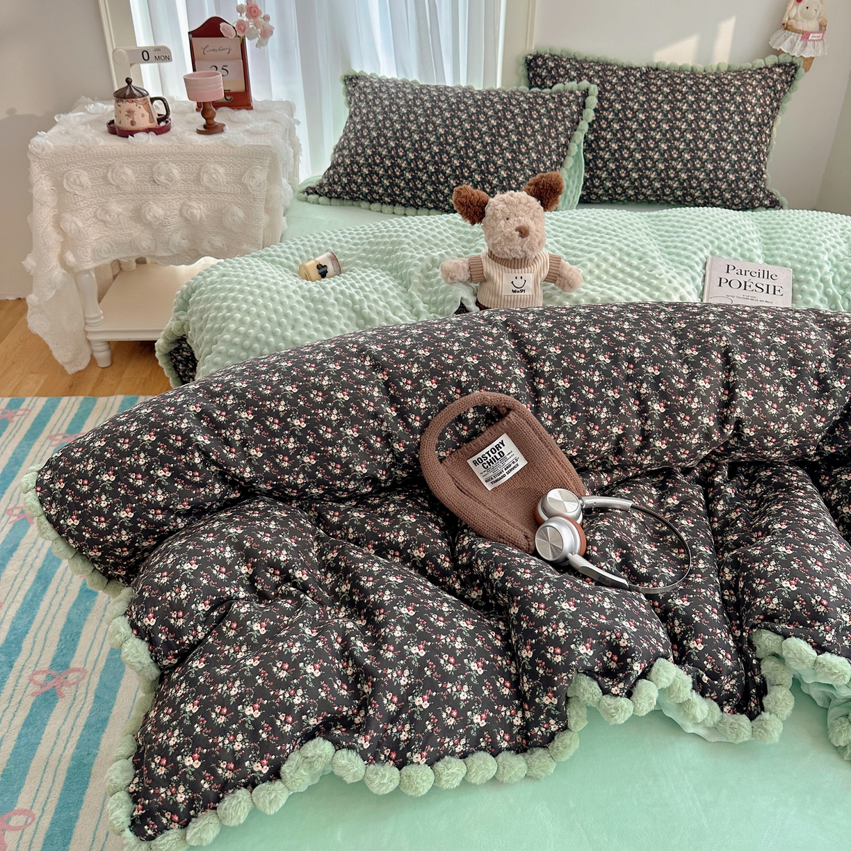 91家纺网 家纺一手货源 找家纺 Sweet dreams甜梦 2025新款双层纱豆豆绒棉加绒四件套 绘梨黑