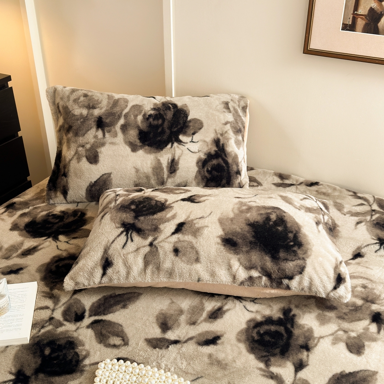 91家纺网 家纺一手货源 找家纺 （总）娜娜 2025新款兔毛绒保暖床笠