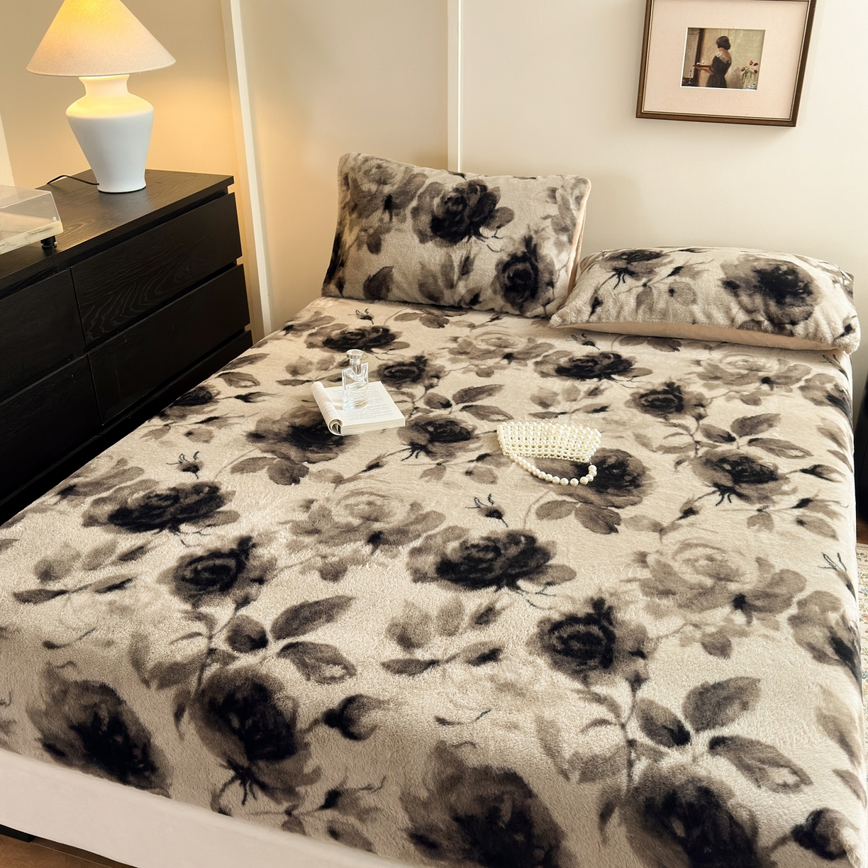 91家纺网 家纺一手货源 找家纺 （总）娜娜 2025新款兔毛绒保暖床笠