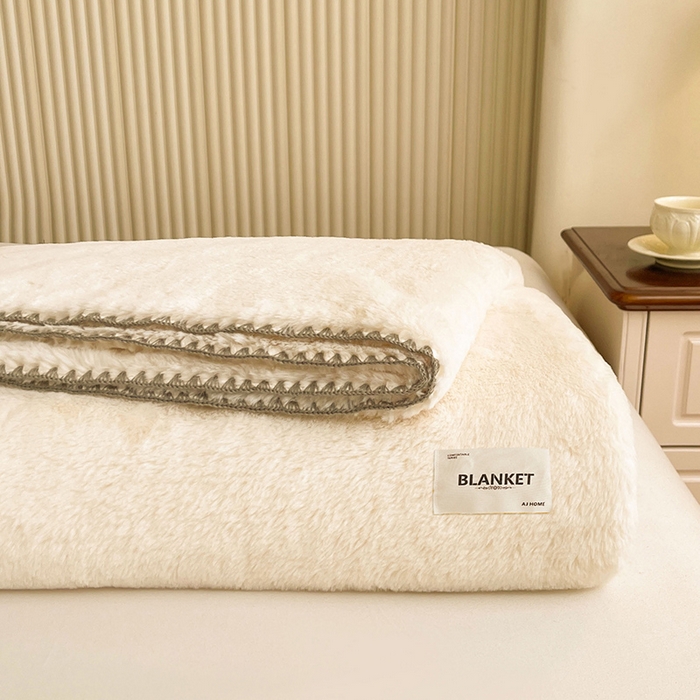91家纺网 家纺一手货源 找家纺 （总）艾佳 2025新款A类四季毯高端加厚多功能双面仿皮草仿大兔绒毛毯毯子