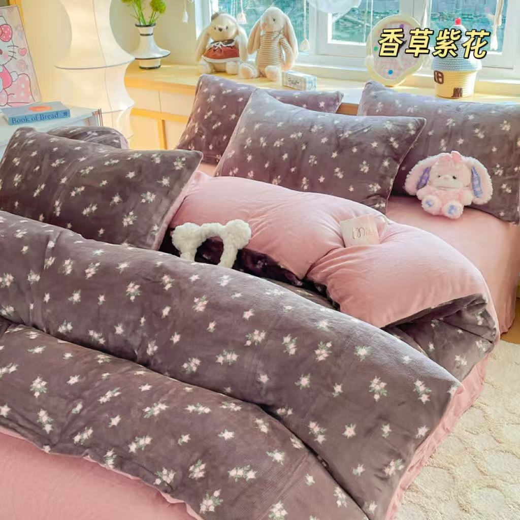 91家纺网 家纺一手货源 找家纺 （总）一比一  2025新款双面牛奶绒四件套