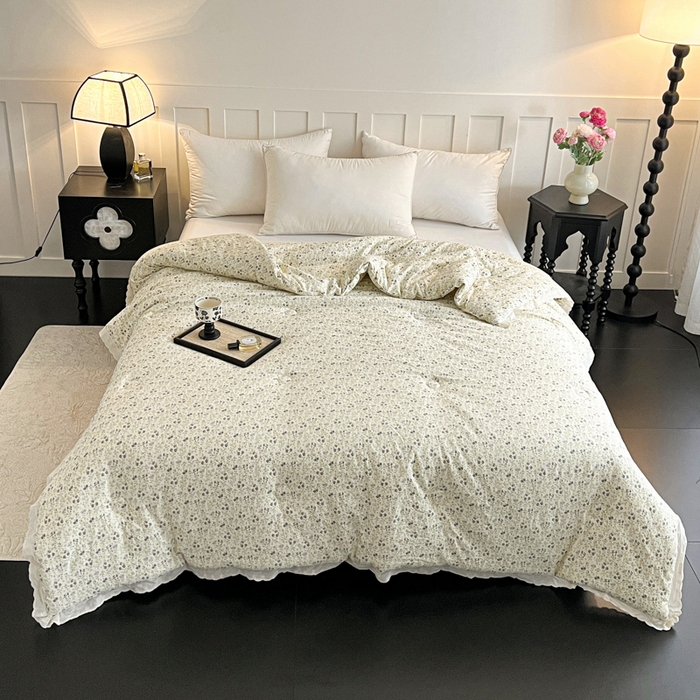 91家纺网 家纺一手货源 找家纺 曲之慕 2025新款云朵棉软糯柔软舒适秋冬被被子被芯 春樱