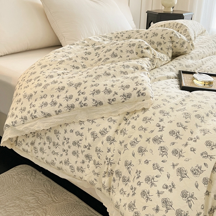 91家纺网 家纺一手货源 找家纺 曲之慕 2025新款云朵棉软糯柔软舒适秋冬被被子被芯 幽兰玫瑰