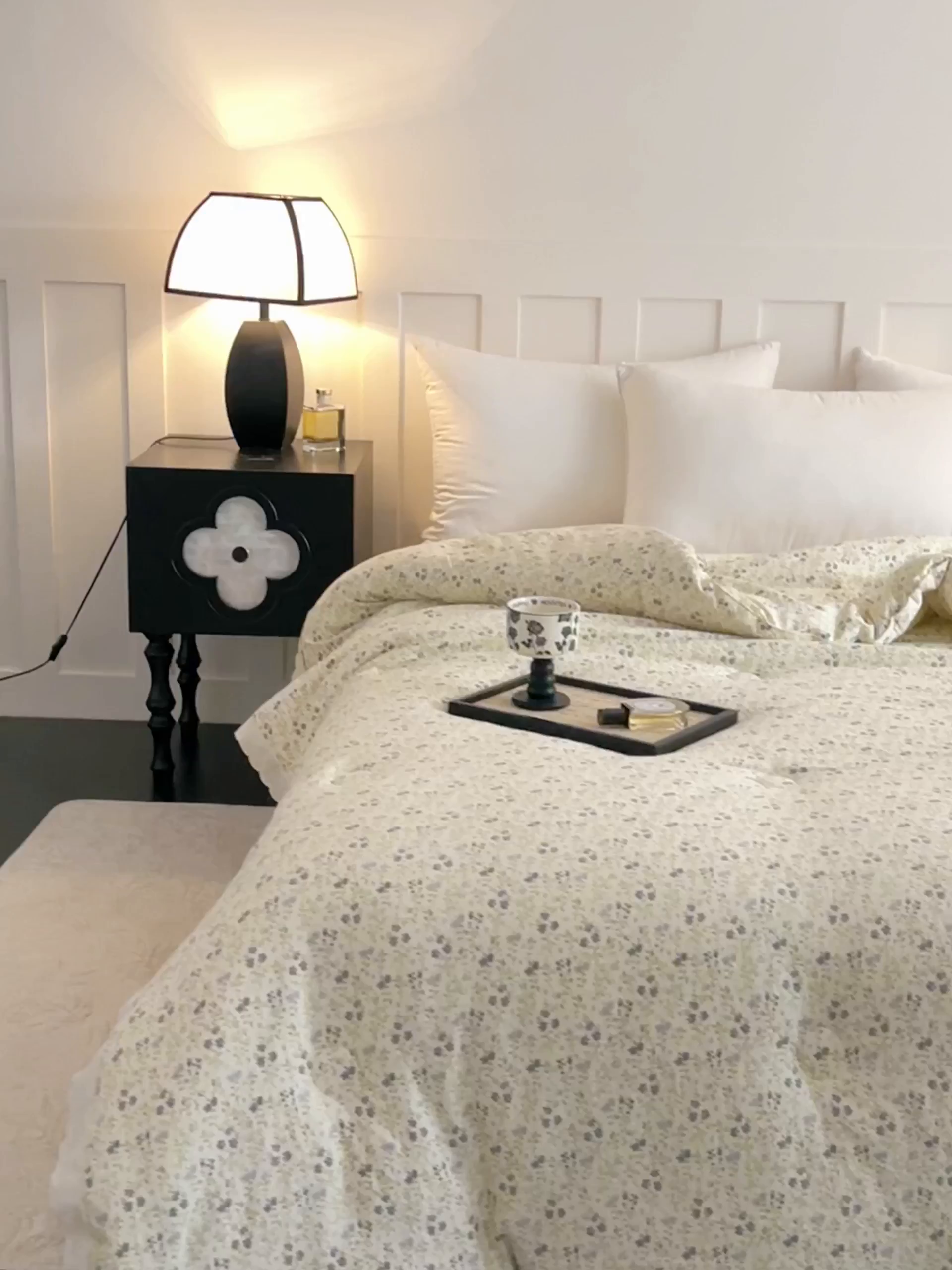 91家纺网 家纺一手货源 找家纺 曲之慕 2025新款云朵棉软糯柔软舒适秋冬被被子被芯 春樱