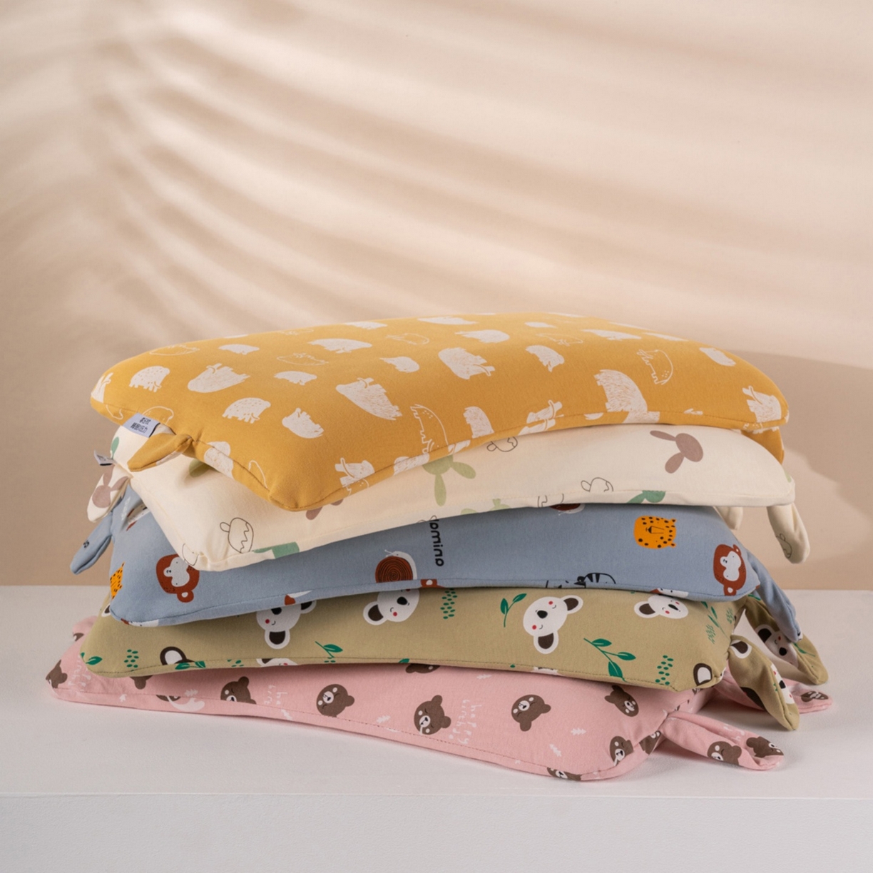 91家纺网 家纺一手货源 找家纺 （总）芯奇想 2025新款全棉卡通儿童枕聚氨酯慢回弹枕芯枕头