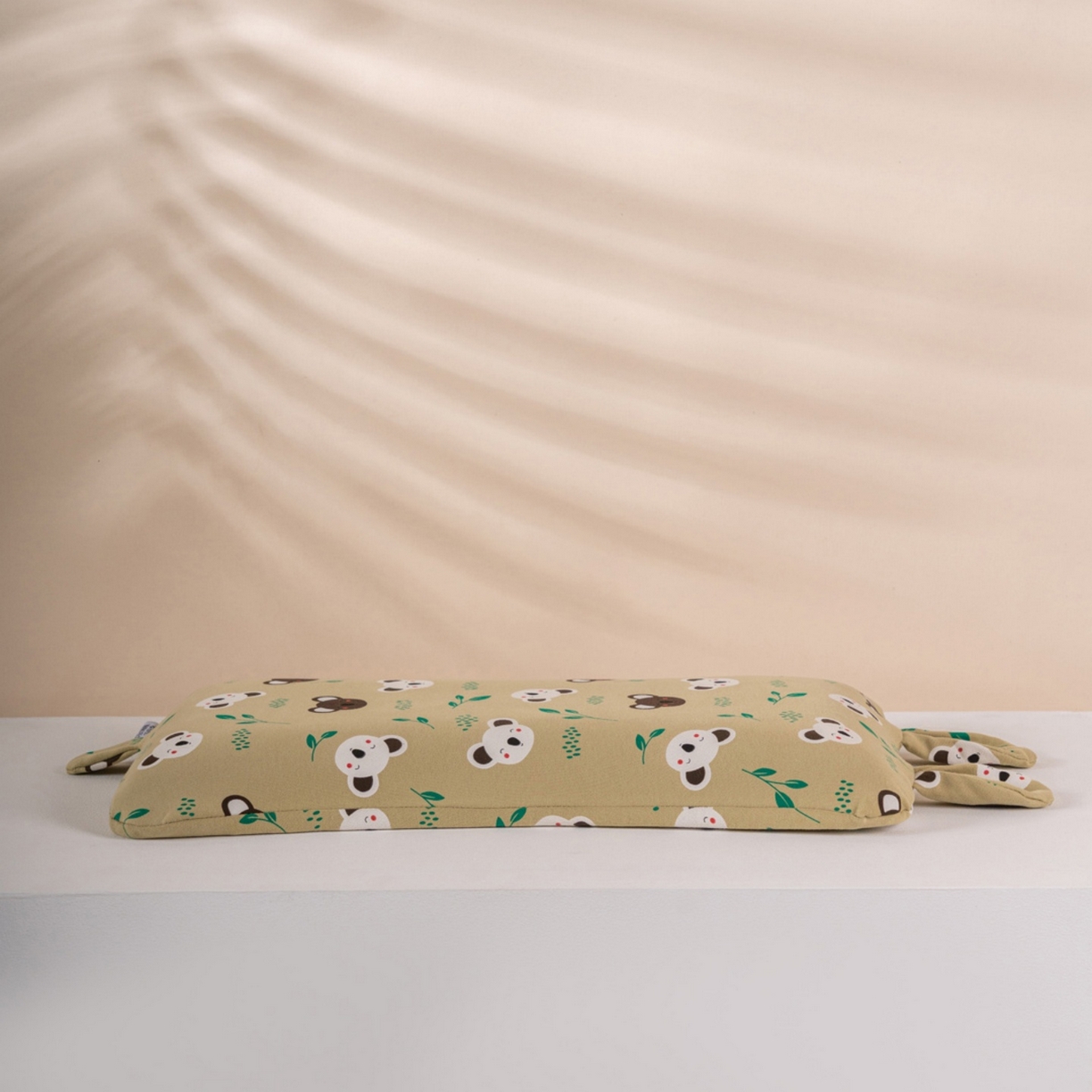 91家纺网 家纺一手货源 找家纺 芯奇想 2025新款全棉卡通儿童枕聚氨酯慢回弹枕芯枕头 考拉-绿色