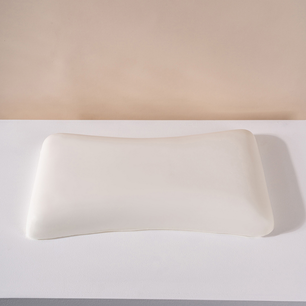 91家纺网 家纺一手货源 找家纺 芯奇想 2025新款学生枕头安睡枕聚氨酯枕芯宝宝护颈椎儿童生物基记忆棉学生低枕芯 灰色